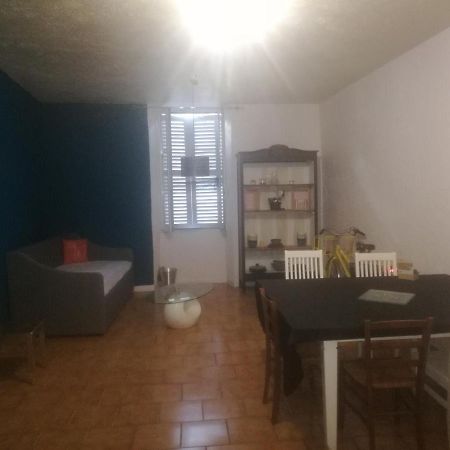 Appartement La Bernardine Au Coeur Du Jura Orgelet Exteriör bild