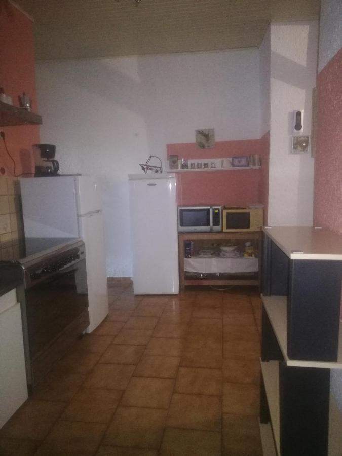Appartement La Bernardine Au Coeur Du Jura Orgelet Exteriör bild