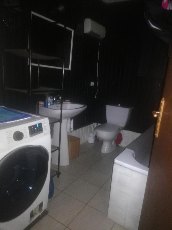 Appartement La Bernardine Au Coeur Du Jura Orgelet Exteriör bild